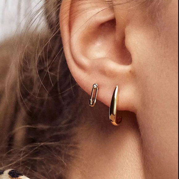 The Larkin - 4 Piece Irregular Earring Set - Picture 3 of 6